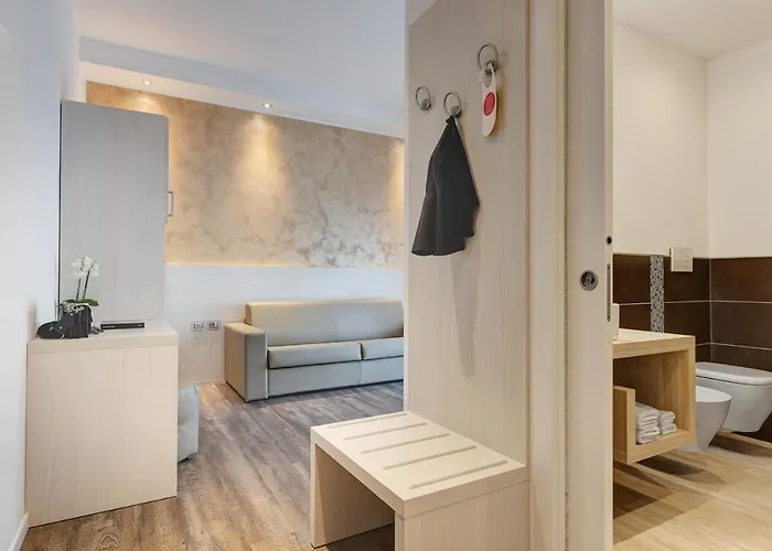 Hotell Piccadilly 3*