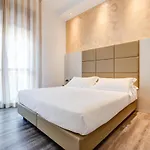 Piccadilly Hotel 3*